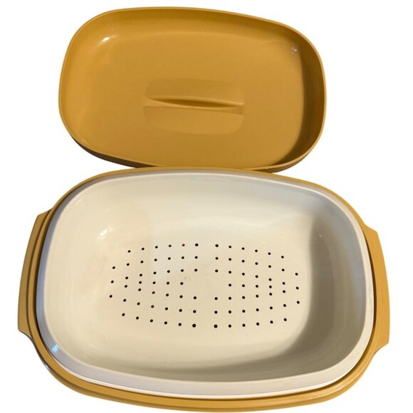 Vintage Yellow Tupperware Oval Steamer With Lid & Strainer Insert Microwave-Safe - Picture 5 of 5